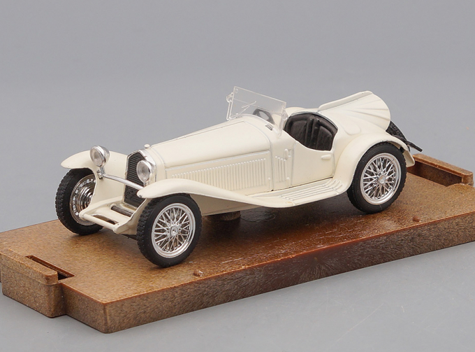 ALFA ROMEO 2300 (1931), bianco