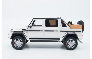 Mercedes-Maybach G650 Landaulet (white)