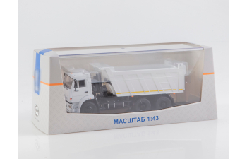 Камский грузовик 6520 самосвал, белый