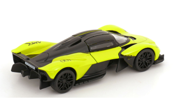ASTON MARTIN Valkyrie (2021), light yellow/ black