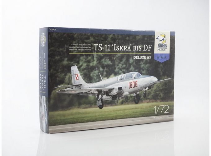 Сборная модель TS-11 Iskra Deluxe Set