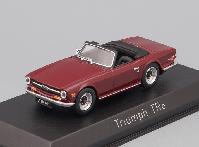 TRIUMPH TR6 1970, damson red