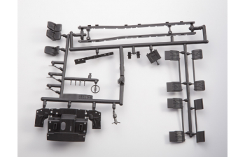 Сборная модель Камский грузовик 6560 бортовой