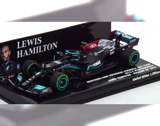 MERCEDES-BENZ GP F1 W12 Mercedes M12 Eq Power+ Team Amg Petronas Motorsport Formula One N 44 Winner Sotchi Russian Gp 2021 Lewis Hamilton - 100th Victory F1 With Pit Board, Black Green