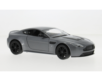 Aston Martin Vantage (2015), grey