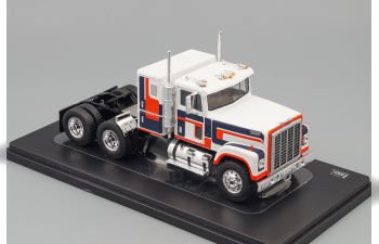 INTERNATIONAL Transtar 4300 towing vehicle (1980), white dark blue red