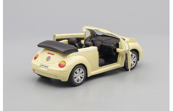 VOLKSWAGEN New Beetle Convertible (2003), light yellow