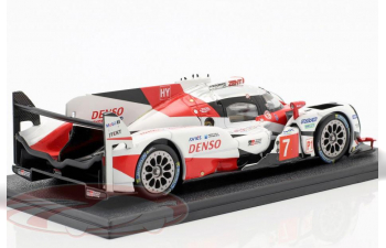 TOYOTA TS050 Hybrid Toyota Gazoo Racing №8 24h LeMans Mike Conway, Kamui Kobayashi, José Maria Lopez (2017)