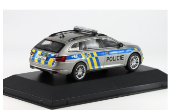 SKODA Superb Combi III - Police