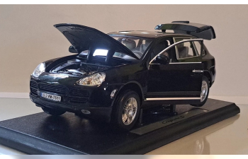 PORSCHE Cayenne S (2003), black