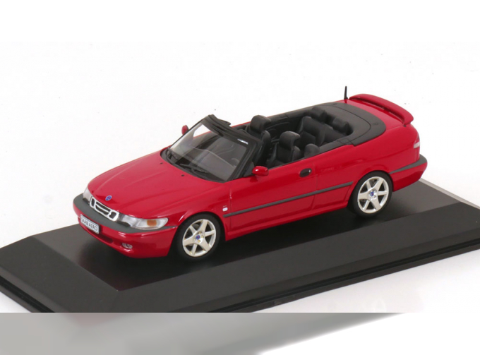 SAAB 9-3 Aero Convertible (2001), red