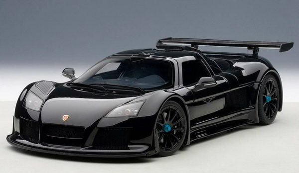 Gumpert Apollo 2005 (matt black)