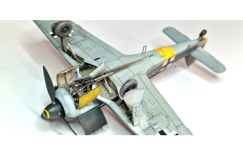 Сборная модель истребитель Fw 190A-5 Light Fighter - Weekend Edition