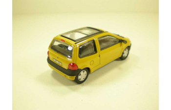 RENAULT Twingo, yellow