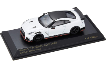 NISSAN GT-R NISMO (R35) (2020), brilliant white pearl