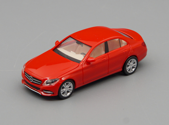 MERCEDES-BENZ C-Class (W205) Avantgarde, opalred