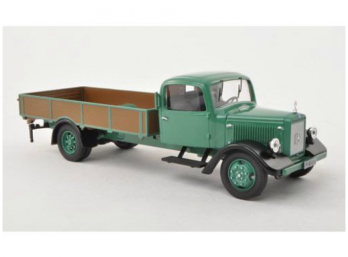 MERCEDES-BENZ L3000 pick up w. sacks, dark green