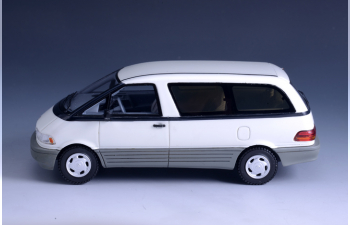 TOYOTA Previa 1994 White