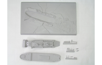 Ледокол 50 лет Победы (набор для сборки) с основанием и боксом