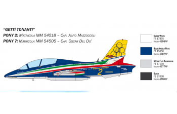 Сборная модель самолет AERMACCHI МВ-339