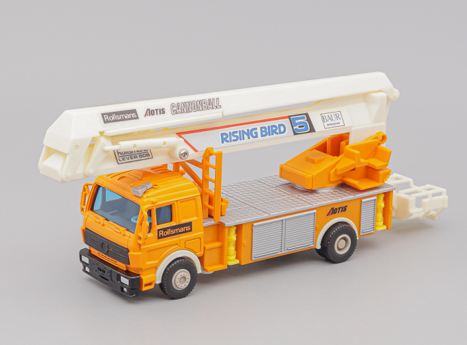 MERCEDES-BENZ Rollsmans, orange