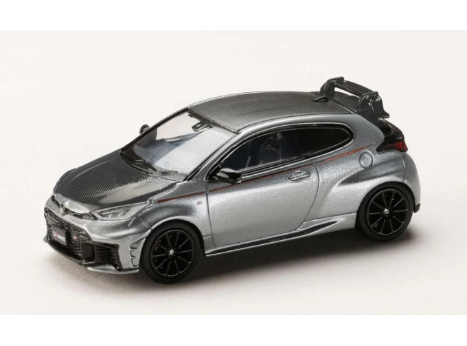 TOYOTA Yaris Gr Rz High Performance (2024), Light Grey Met