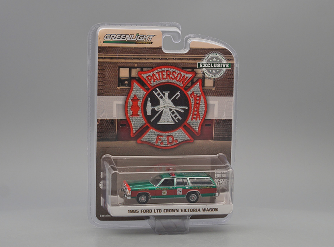 FORD LTD Crown Victoria Wagon "Paterson, New Jersey Fire Department" (пожарный) 1985 (Greenlight!)