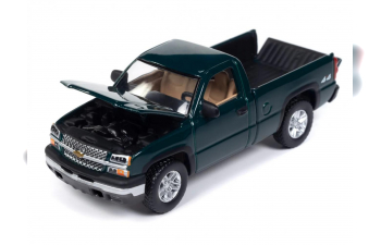 CHEVROLET Silverado Pickup Truck (2003), Woodland Green Muscle Trucks