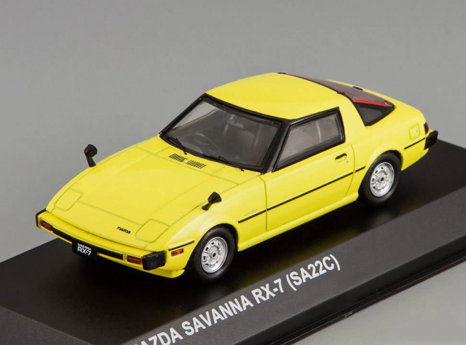 MAZDA Savanna RX-7 (SA22C), yellow