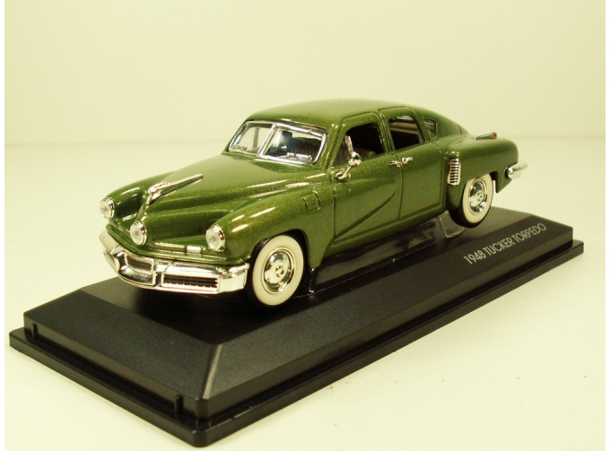 TUCKER Torpedo (1948), green