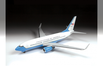 Сборная модель Пассажирский авиалайнер Боинг - 737-700