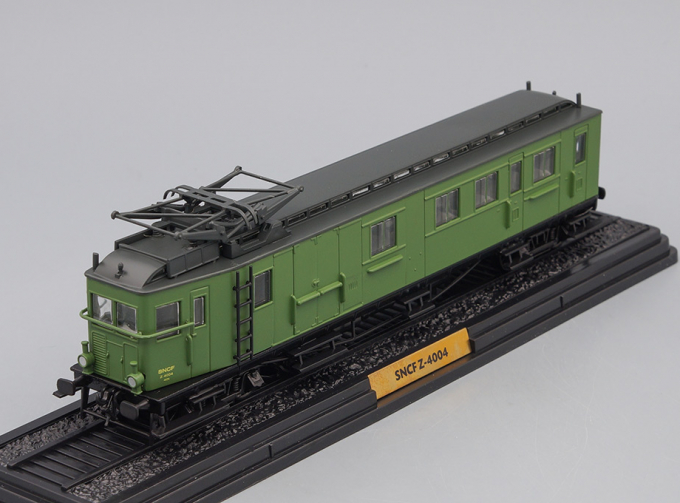 SNCF-4004 (L'AUTOMOTRICE AE1 A' 7 PO) (VERSION SNCF Z.4000) 1904 Green