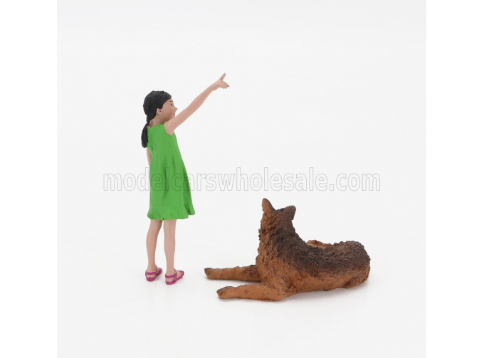 FIGURES Girl Whit Dog, Green Brown