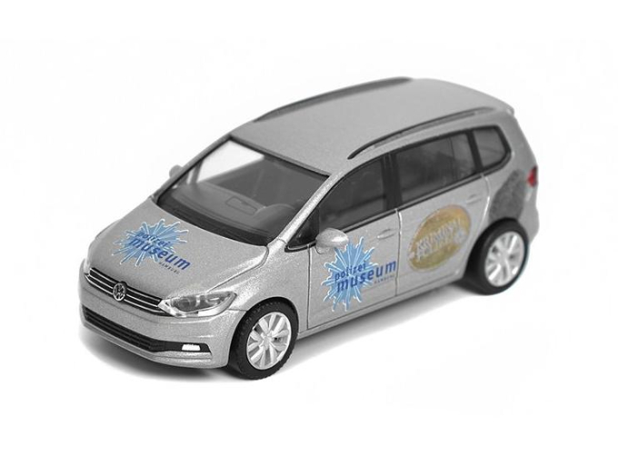 VOLKSWAGEN Touran Polizei Museum Hamburg, grey