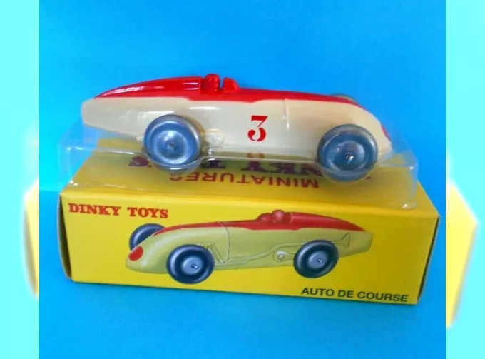 Auto De Course 23B кремовый с красным