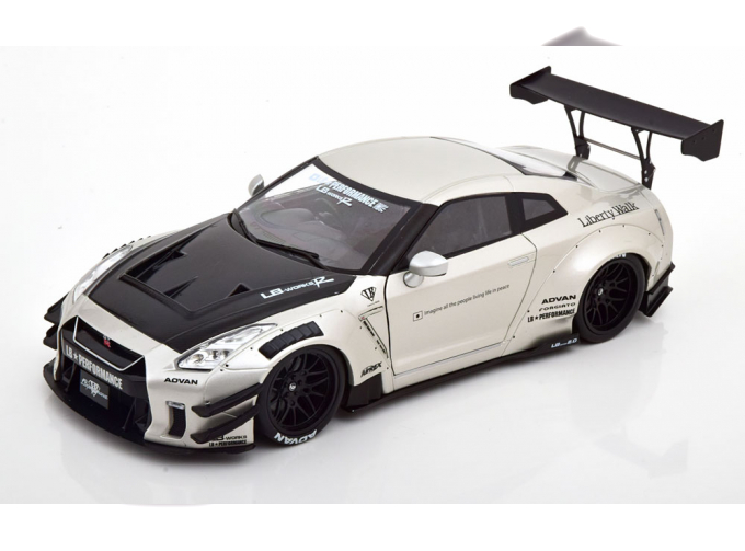 NISSAN GTR R35 LB Works, silver black