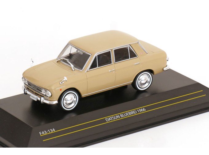 DATSUN Bluebird (1966), beige