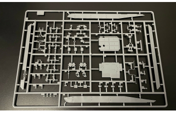 Сборная модель Советский основной боевой танк Т-62М