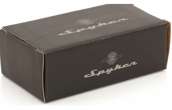 SPYKER C8 Double 12R No.85, 24h Le Mans, Kox / Hugenholtz / Simon (2002)