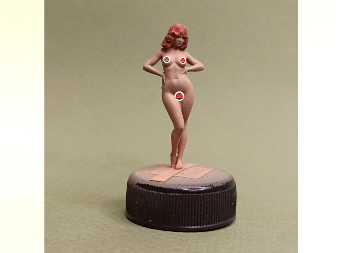 Фигура 0867 Нагота уверенная, неокрашенная