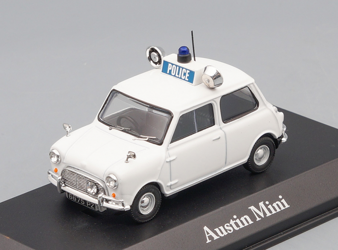 AUSTIN Mini "Royal Ulster Constabulary" 1961 White