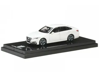 TOYOTA Crown 2.0 rs limited, white pearl crystal cs