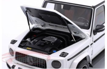 MERCEDES-BENZ AMG G63 (W465) (2025), polar white