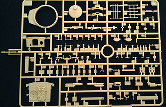 Сборная модель Skoda LT Vz35 & R-2 Tank (2 in 1) Eastern European Axis forces