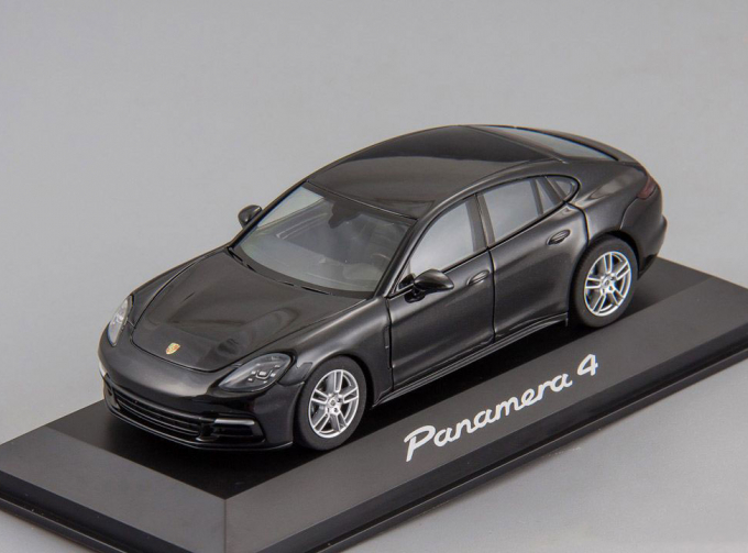 PORSCHE Panamera 4 (2016), black