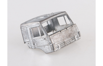 Сборная модель Камский грузовик 53501 6x6 Мустанг