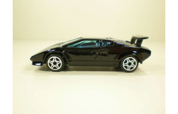 LAMBORGHINI Countach 5000, black