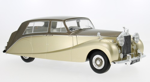 ROLLS-ROYCE Silver Wraith Empress by Hooper (1956), brown / gold