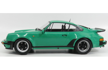 PORSCHE 911 (930) Turbo (1977), green