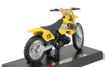 SUZUKI RM250, yellow